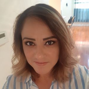 Meet your Posher, Edith